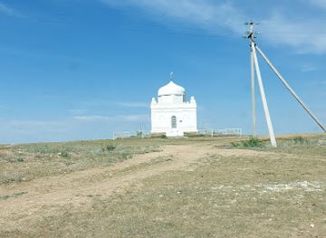 kazakhstan/southern-kazakhstan/landmark/akmuyizdi-auliye-mausoleum