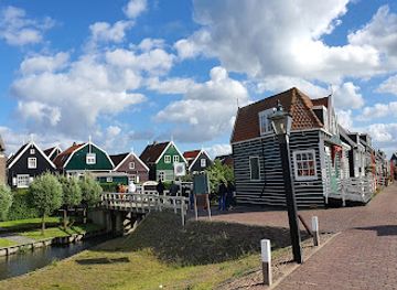 netherlands/volendam/landmark/rederij-volendam-marken-express