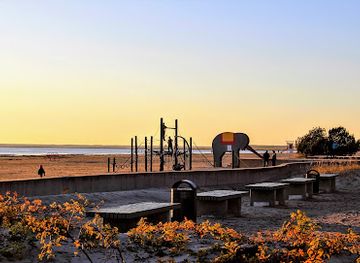 estonia/parnu/landmark/parnu-beach