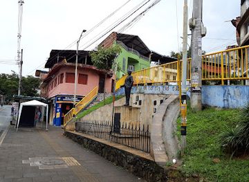 colombia/medellin/landmark/casa-gardeliana
