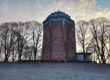 germany/hamburg/sternschanze/landmark/schanzenturm