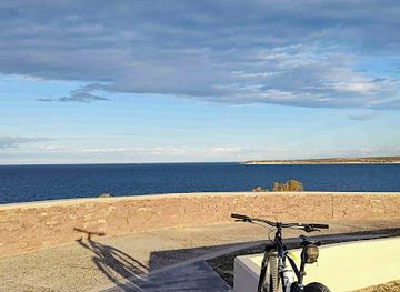 argentina/puerto-madryn/landmark/plazoleta-de-los-desaparecidos-en-el-mar