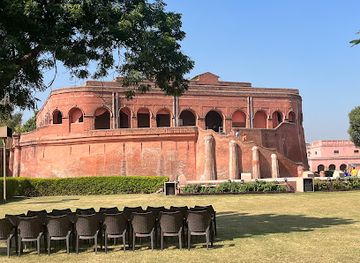 india/punjab/landmark/gobindgarh-fort