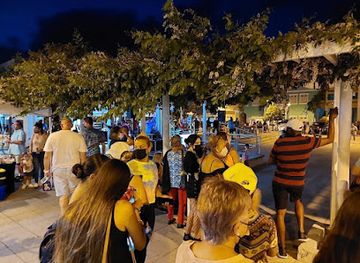 puerto-rico/isabela/landmark/noches-de-artesania