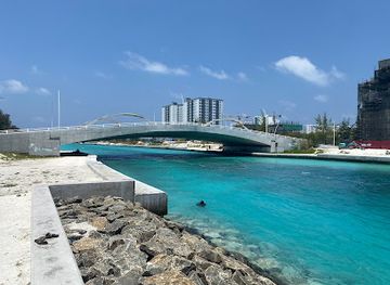maldives/male/hulhule/landmark/hulhumale-beach