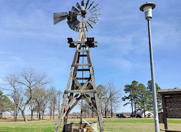 oklahoma/choctaw-country/landmark/choctaw-creek-park-windmill