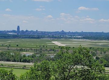 iowa/council-bluffs/landmark/lewis-and-clark-park