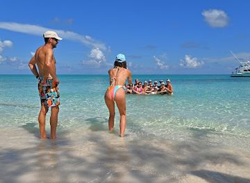 the-bahamas/new-providence/landmark/bahamas-private-transport-and-tours-company-ltd