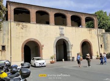 italy/pisa/landmark/porta-santa-maria