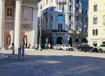 italy/trieste/landmark/borsa-vecchia-borse