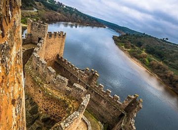 portugal/douro/landmark/castelo-de-tomar
