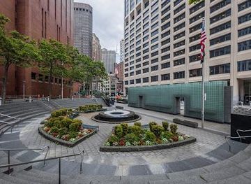 new-jersey/gateway-region/landmark/new-york-vietnam-veterans-memorial-plaza-square