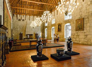 portugal/minho/landmark/palace-duques-de-braganca