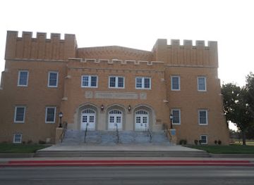 new-mexico/roswell/landmark/pearson-auditorium
