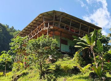 dominica/roseau/landmark/extreme-dominica-canyon-experience