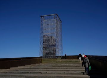 canada/halifax/landmark/css-acadia