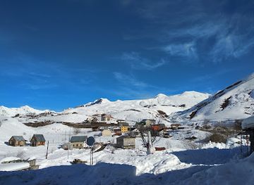 georgia/gudauri/landmark/wild-guru