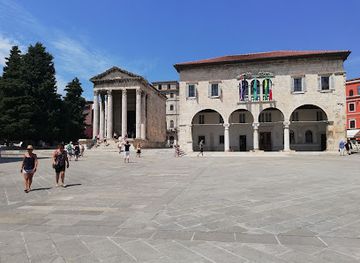 croatia/istria/landmark/mosaic-the-punishment-of-dirce