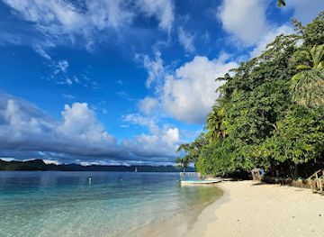 indonesia/raja-ampat/landmark/friwen-beach