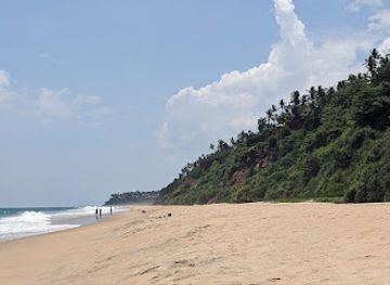 india/varkala/landmark/south-cliff-varkala-town