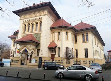 romania/craiova/landmark/oltenia-s-museum-of-history-and-archaeology