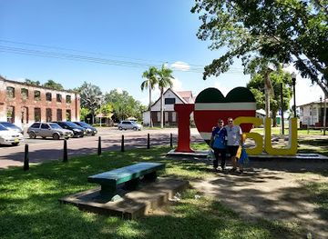 suriname/lelydorp/landmark/palmtree-garden