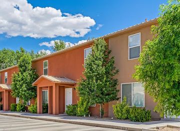 new-mexico/bernalillo/landmark/coronado-townhomes