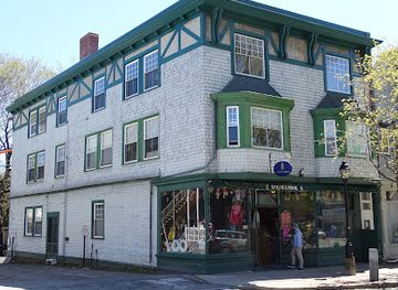 maine/bar-harbor/landmark/sailor-hook