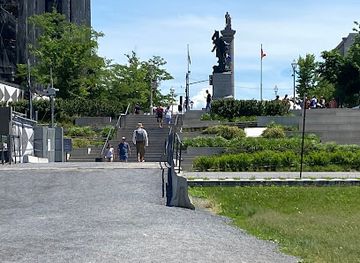 canada/monteregie/landmark/le-champ-de-mars