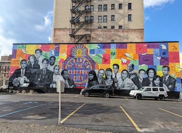 pennsylvania/scranton/landmark/the-office-mural