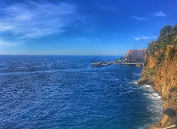 monaco/cap-d-ail-beach/landmark/hop-on-hop-off-monaco