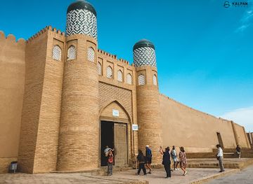 uzbekistan/khiva/landmark/kuhna-ark
