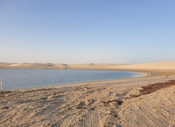 qatar/khor-al-adaid-inland-sea/landmark/khor-al-udaid