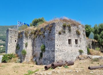 greece/epirus/landmark/monument-of-gakis-zeris