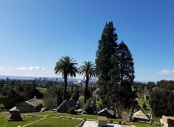 california/oakland/landmark/merritt-mausoleum