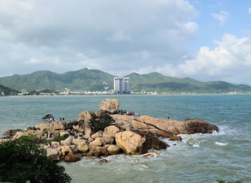 vietnam/nha-trang/landmark/hon-chong