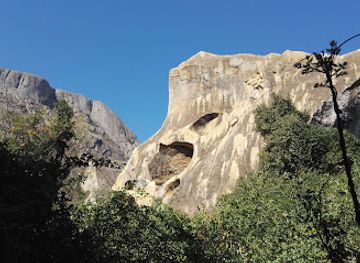 madagascar/tsingy-de-bemaraha-national-park/landmark/anja-community-reserve