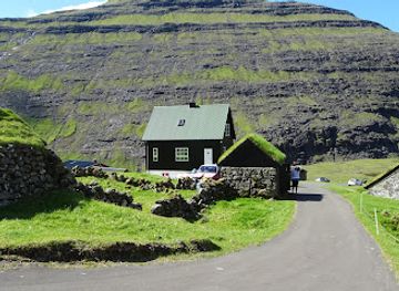 faroe-islands/klaksvik/landmark/duvugaroar-heritage-farm