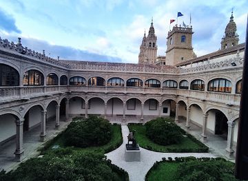 spain/santiago-de-compostela/ensanche/landmark/palace-of-fonseca
