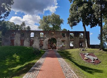 latvia/semigallia/landmark/grobina-castle