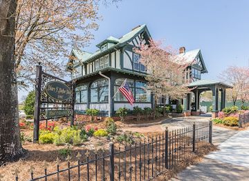 north-carolina/winston-salem/landmark/the-shaffner-inn-winston-salem-historic-inns