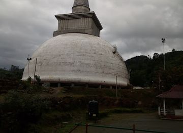 sri-lanka/nuwara-eliya-district/landmark/dehadu-kadulla-kothmale