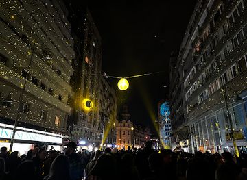 romania/bucharest/calea-victoriei/landmark/placa-memoriala-mihai-eminescu