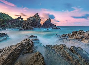 vietnam/northwest/landmark/ganh-da-ban-than