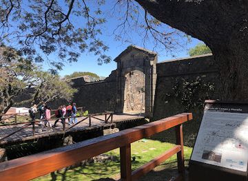 uruguay/colonia/landmark/monumento-bastion-historico