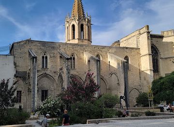 france/avignon/avignon-old-town/landmark/la-via-avenio-km-0