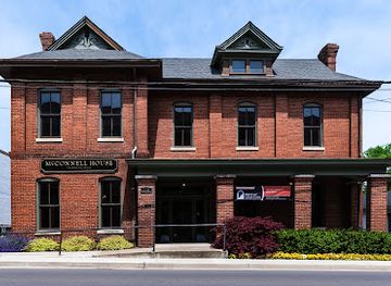 tennessee/franklin/landmark/the-moore-morris-history-culture-center-of-williamson-county-tn