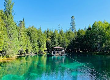michigan/pictured-rocks-national-lakeshore/landmark/palms-book-state-park