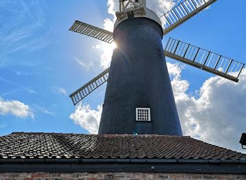 united-kingdom/lincolnshire/landmark/waltham-windmill