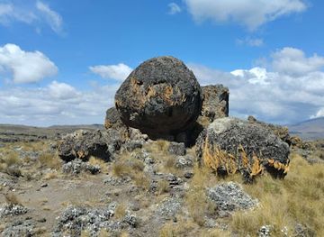 kenya/mount-kenya-region/landmark/mt-kenya-peaks-view